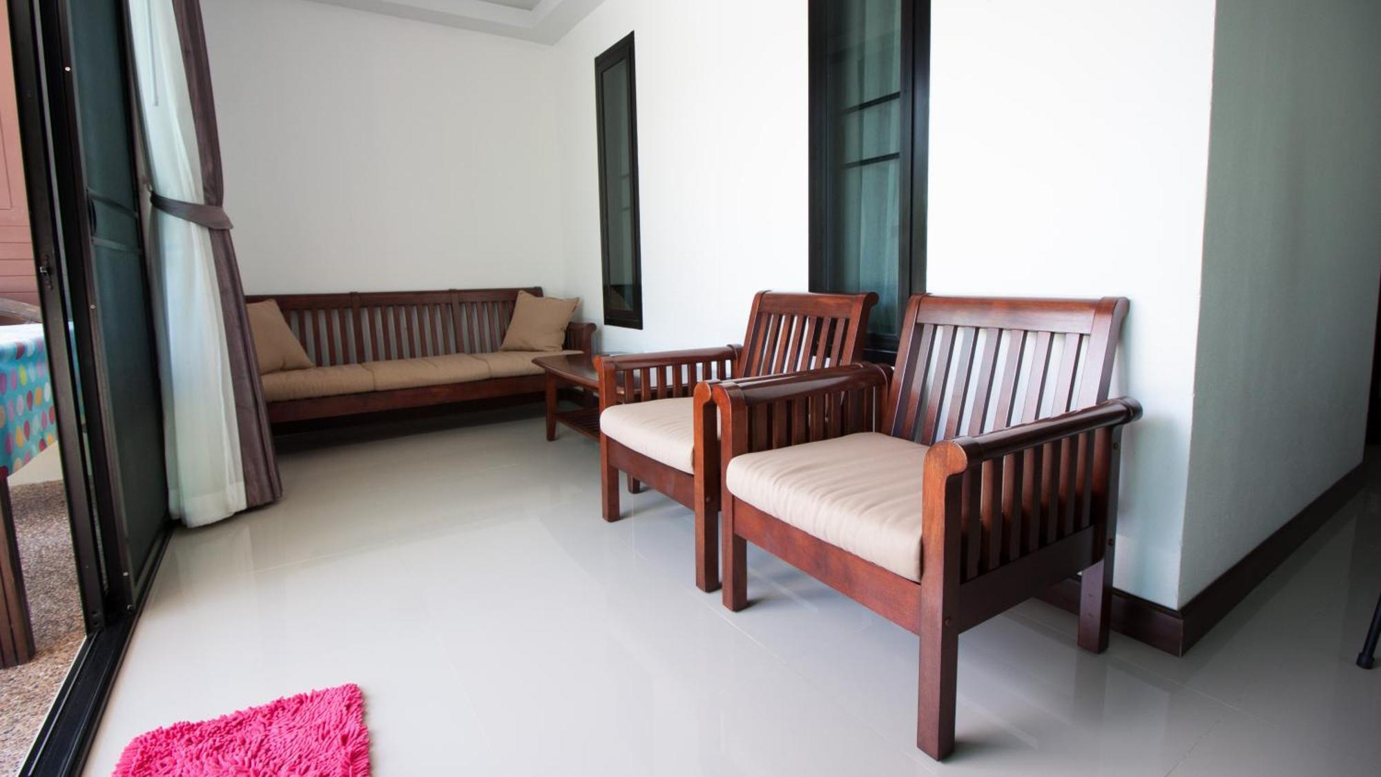 Oscar Aonang Krabi Vila