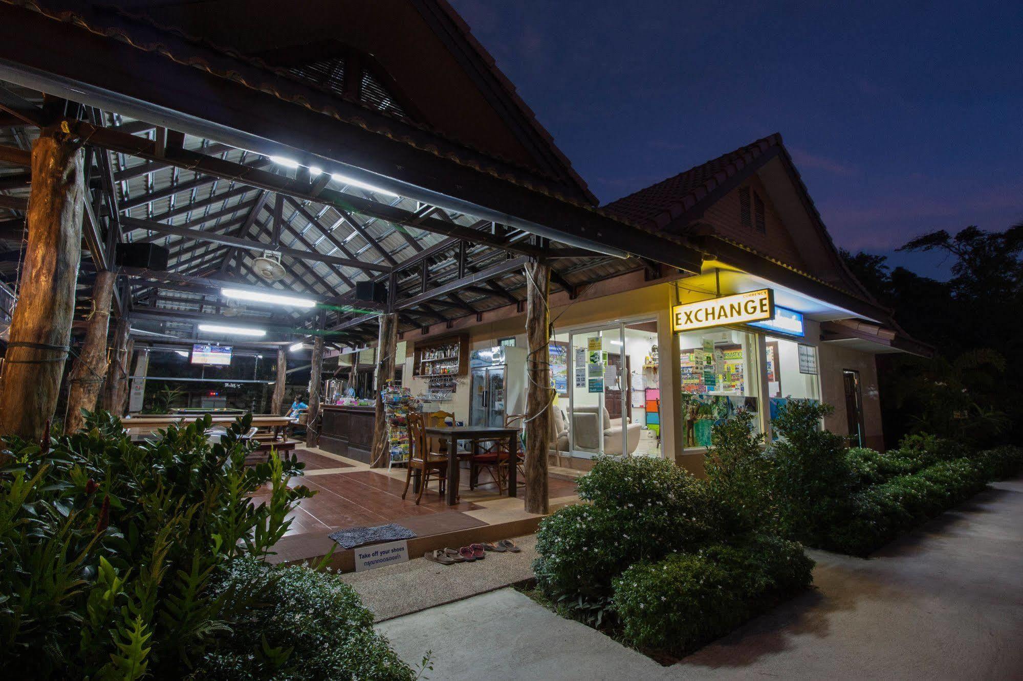 Oscar Aonang Krabi Vila