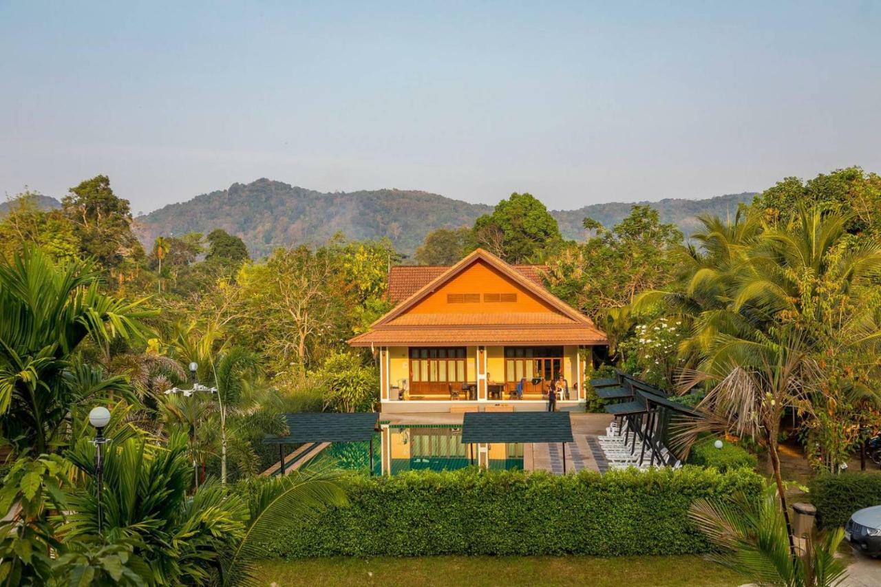 Oscar Aonang Krabi Vila